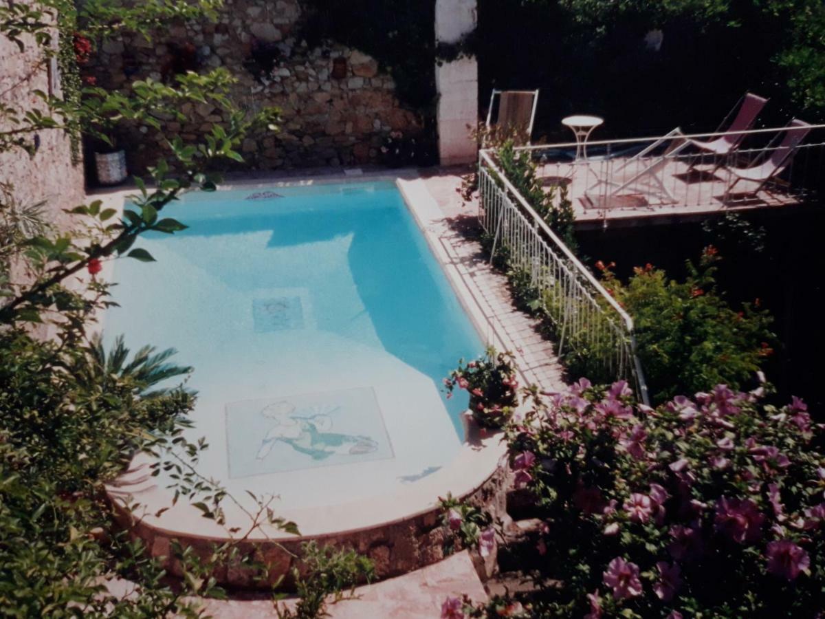La Roseraie Lodeve Exterior photo